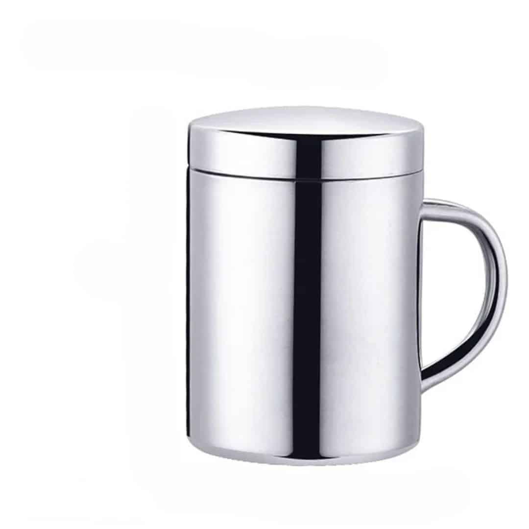 Gobelet Inox avec Couvercle et Poignée sur fond blanc